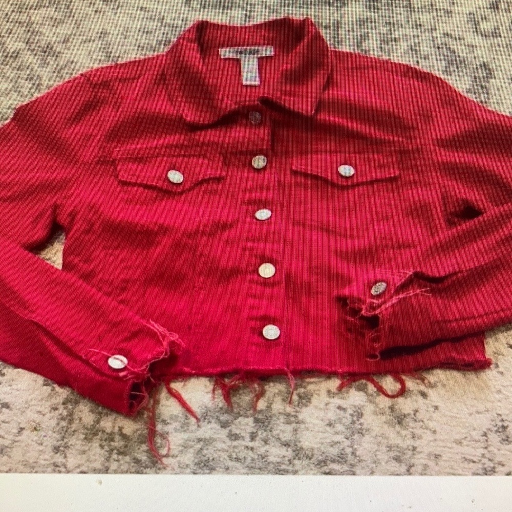 Refuge Red Cropped Denim Jacket Distressed Raw Hem Button Front